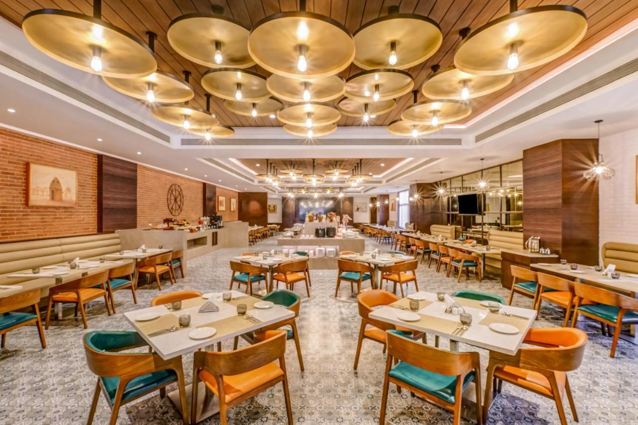 Lemon Tree Premier, Dwarka Hotel Exterior foto
