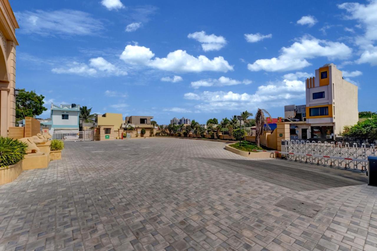 Lemon Tree Premier, Dwarka Hotel Exterior foto